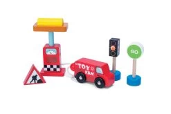 Le Toy Van Petrol Pump Set