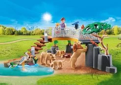 Playmobil Family Fun - Outdoor Lion Enclosure